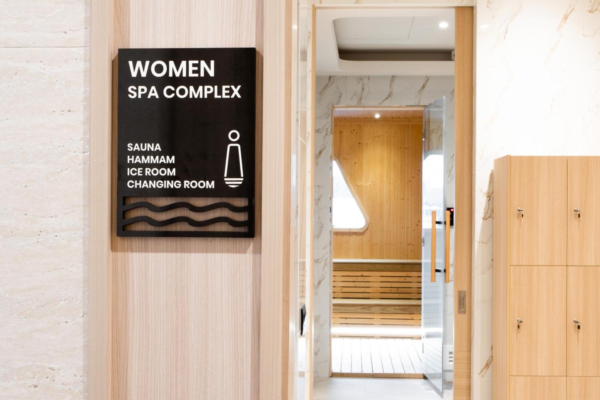 Sole Mio Boutique Hotel And Wellness - Adults Only Банг Тао Бийч Екстериор снимка